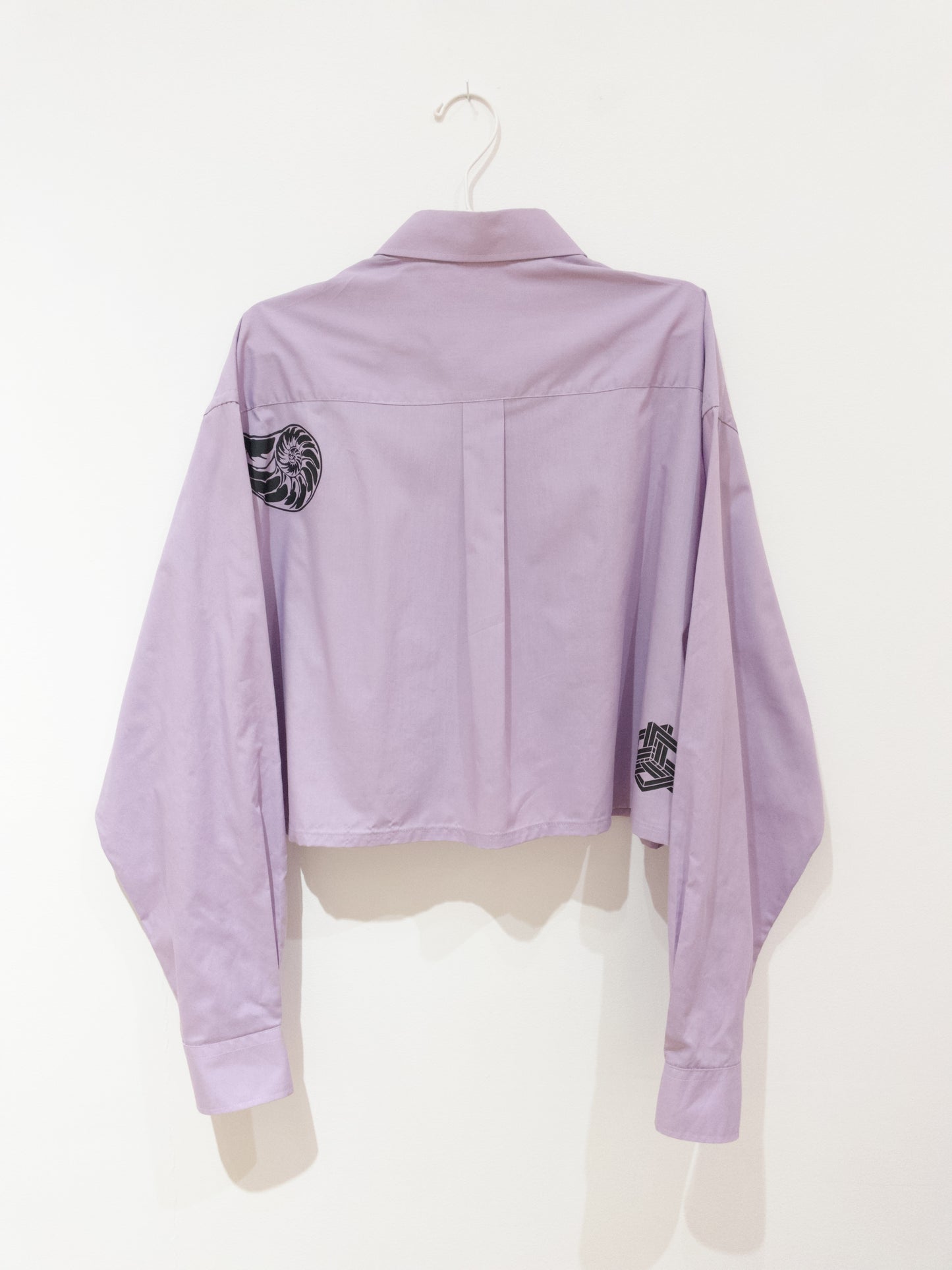 lilac "NOTHING" cropped shirt - Sz XL