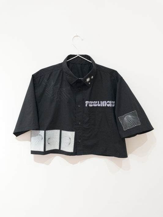 black "FEELINGS" cropped shirt - Sz L
