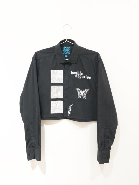 black "DOUBLE NEGATIVE" cropped shirt - Sz M